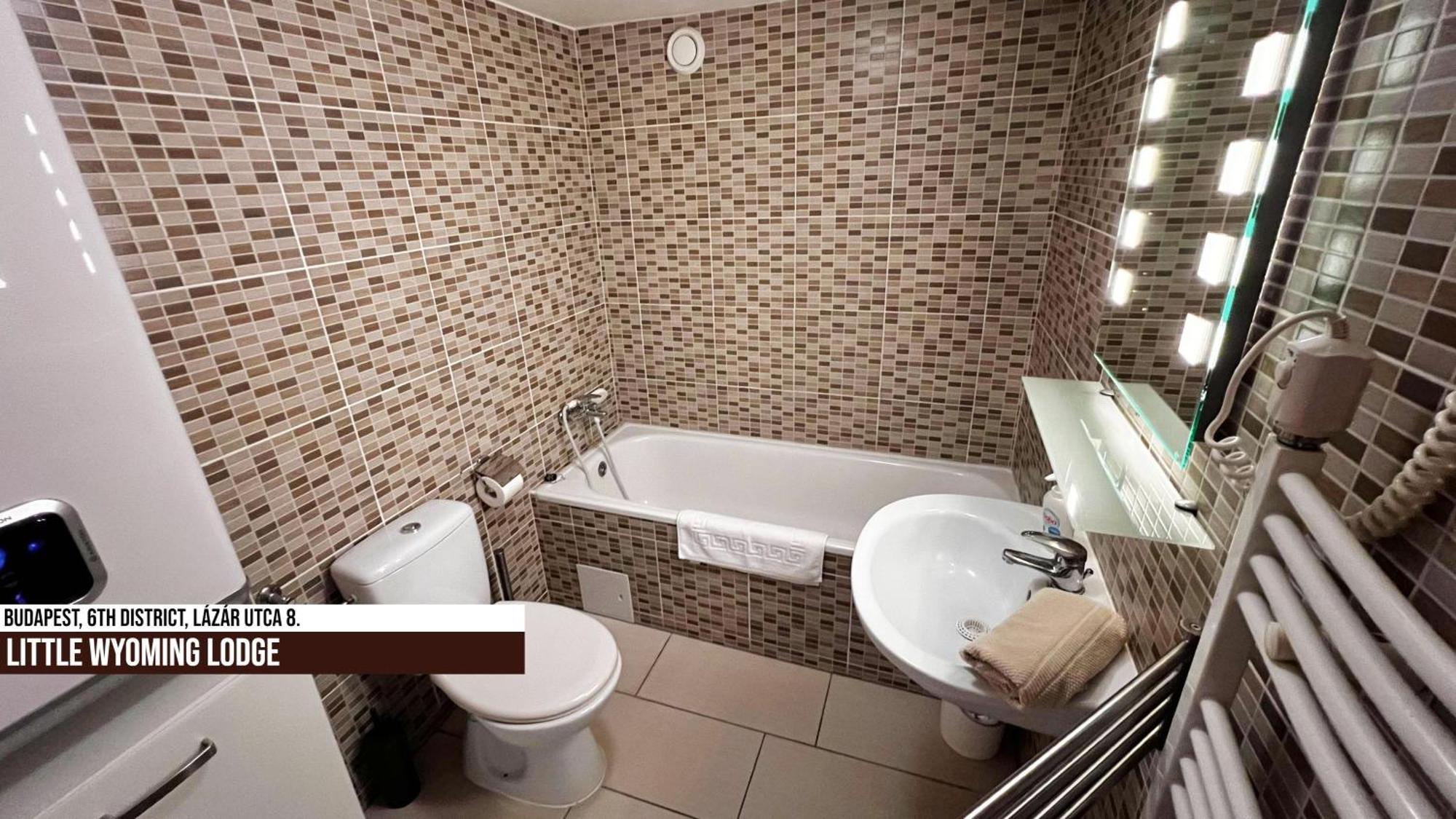 Little Americas Wyoming Lodge Apartment Budapest Extérieur photo